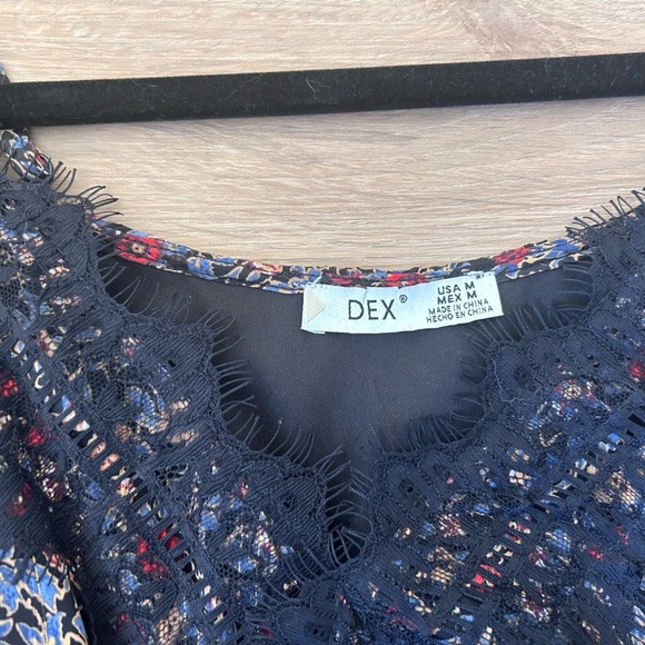 Dex dress Size M Floral and lace - Picture 5 of 6